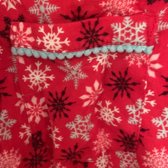 Victoria’s Secret Snowflake Flannel Pajama Set - Picture 6 of 6